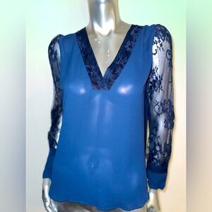 EXPRESS Lace Top EUC